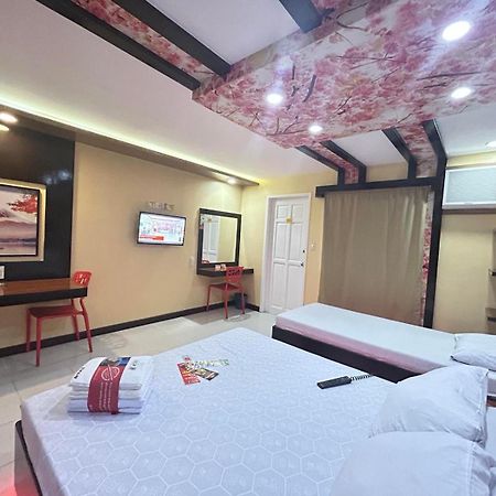 סנטה רוזה Hotel Sogo Sta Rosa מראה חיצוני תמונה