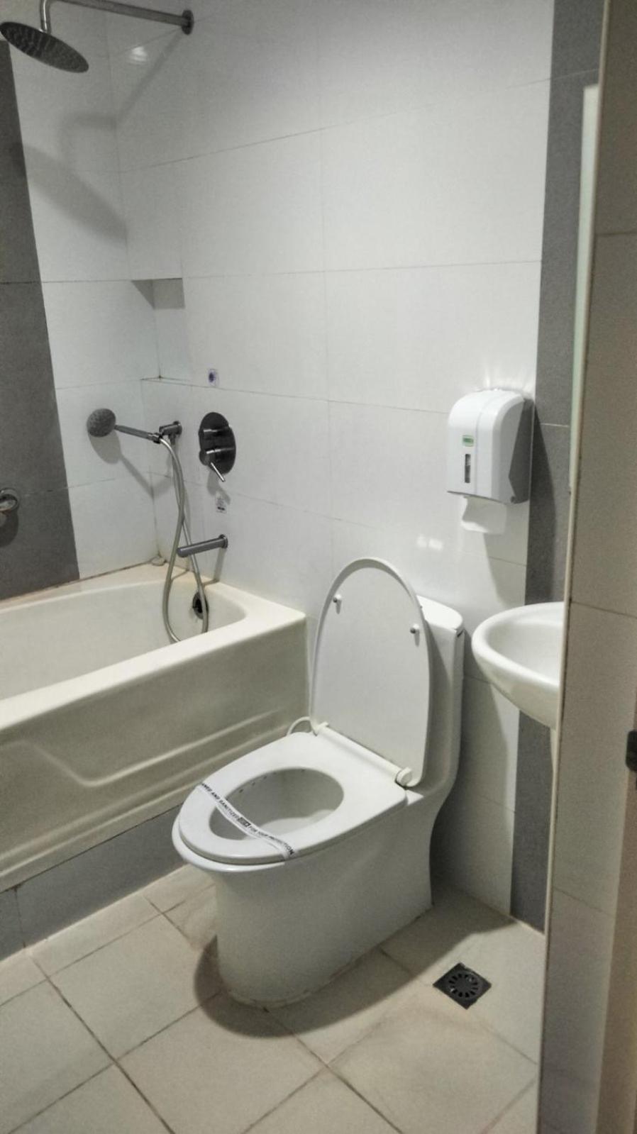 סנטה רוזה Hotel Sogo Sta Rosa מראה חיצוני תמונה